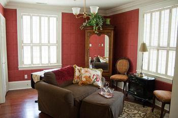 Bed & Breakfast Post House Inn, Circa 1835 Niagara Falls