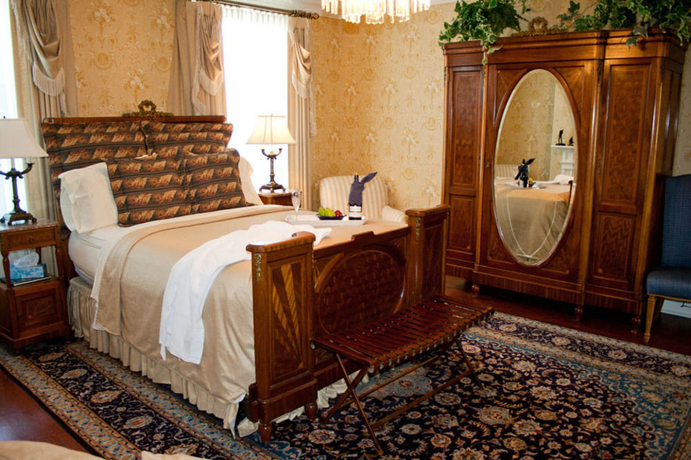 Post House Inn, Circa 1835 Bed & Breakfast 4*